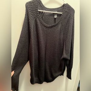 Black oversized sweater